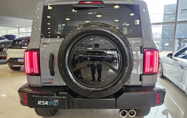 imagem-https://www.socarrao.com.br/sc-vehicle-images-prod/3082749/1786016569652-z8rToPOcx23RnCNsiBxbwsZBloeePO9K.jpg