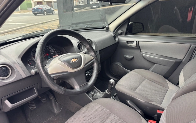 imagem-https://www.socarrao.com.br/sc-vehicle-images-prod/3082757/1786019829305-gb-d99fe43.jpeg