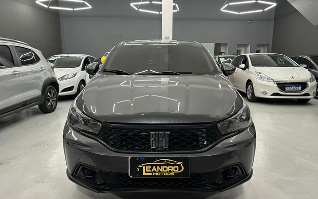 imagem-https://www.socarrao.com.br/sc-vehicle-images-prod/3082763/1786017197627-8_061525.jpg