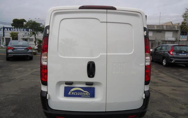 imagem-https://www.socarrao.com.br/sc-vehicle-images-prod/3082799/1790003491456-8346919_10_B_1dd22f064f.jpeg