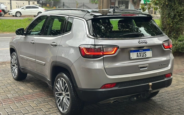 imagem-https://www.socarrao.com.br/sc-vehicle-images-prod/3082871/1786019536359-11_050225.jpg