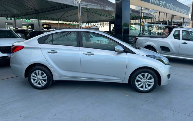 imagem-https://www.socarrao.com.br/sc-vehicle-images-prod/3082872/1786197662669-41911464cd064107a99c30ac02be7efd_1786197632584.jpg