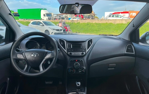 imagem-https://www.socarrao.com.br/sc-vehicle-images-prod/3082872/1786197662675-d73cb851dac24fb0aa61e49a478bf19e_1786197632626.jpg