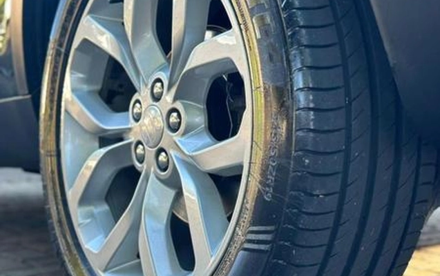 imagem-https://www.socarrao.com.br/sc-vehicle-images-prod/3082877/1786019696467-9.jpg