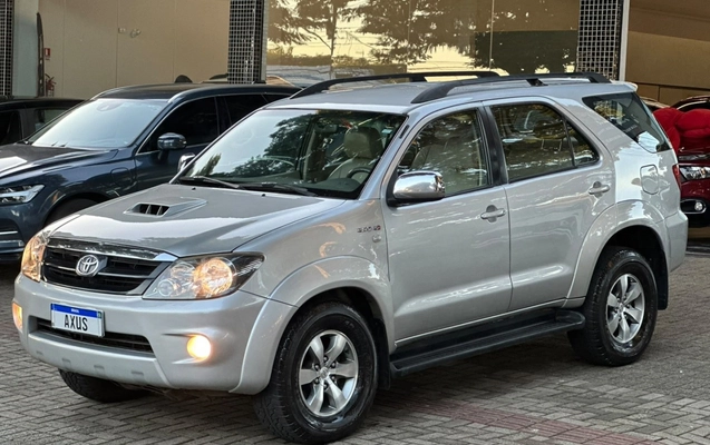 imagem-https://www.socarrao.com.br/sc-vehicle-images-prod/3082884/1786019848082-11_082046.jpg