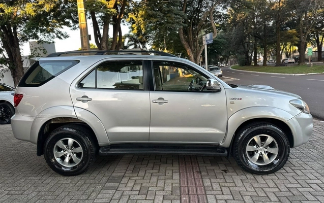 imagem-https://www.socarrao.com.br/sc-vehicle-images-prod/3082884/1786019848088-15_082046.jpg