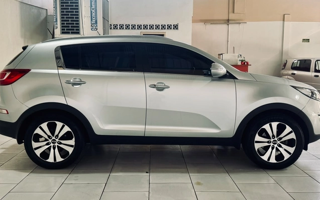 imagem-https://www.socarrao.com.br/sc-vehicle-images-prod/3082934/1786020660949-6210c6805f1c7fa431a0bbf5f62a4b2f_big.jpeg