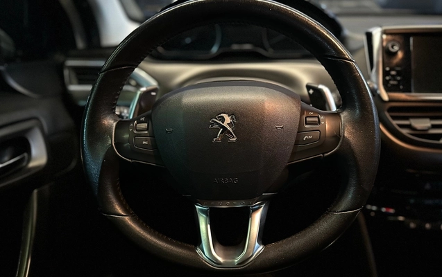 imagem-https://www.socarrao.com.br/sc-vehicle-images-prod/3082937/1786020715238-5_023026.jpg