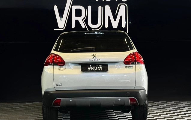 imagem-https://www.socarrao.com.br/sc-vehicle-images-prod/3082945/1786020896149-5_050115.jpg