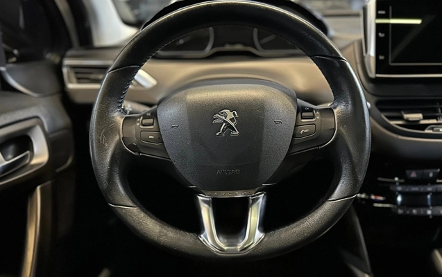 imagem-https://www.socarrao.com.br/sc-vehicle-images-prod/3082945/1786020896151-6_050115.jpg