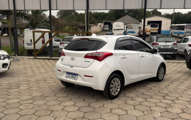 imagem-https://www.socarrao.com.br/sc-vehicle-images-prod/3082989/1786021659547-6zypTbVRlgFN1KJGWGwVYJp5m10GbPe9.jpg