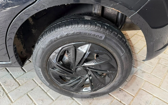 imagem-https://www.socarrao.com.br/sc-vehicle-images-prod/3082996/1786021827943-MTEuanBlZw.jpeg