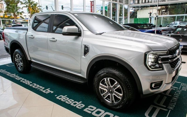 imagem-https://www.socarrao.com.br/sc-vehicle-images-prod/3082997/1787335467132-8353736_9_B_5d9bc7d527.jpeg