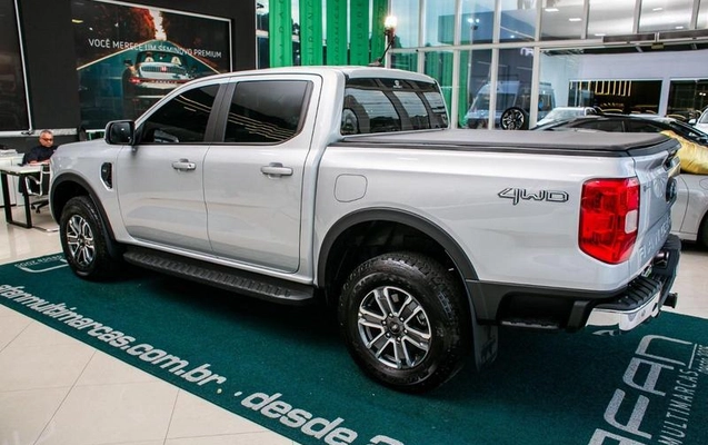 imagem-https://www.socarrao.com.br/sc-vehicle-images-prod/3082997/1787335467133-8353736_4_B_de9d239fa7.jpeg