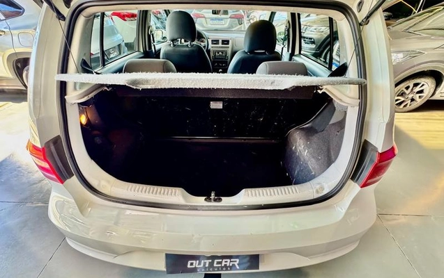 imagem-https://www.socarrao.com.br/sc-vehicle-images-prod/3083023/1786107801231-8249192_7_B_632a49642e.jpeg