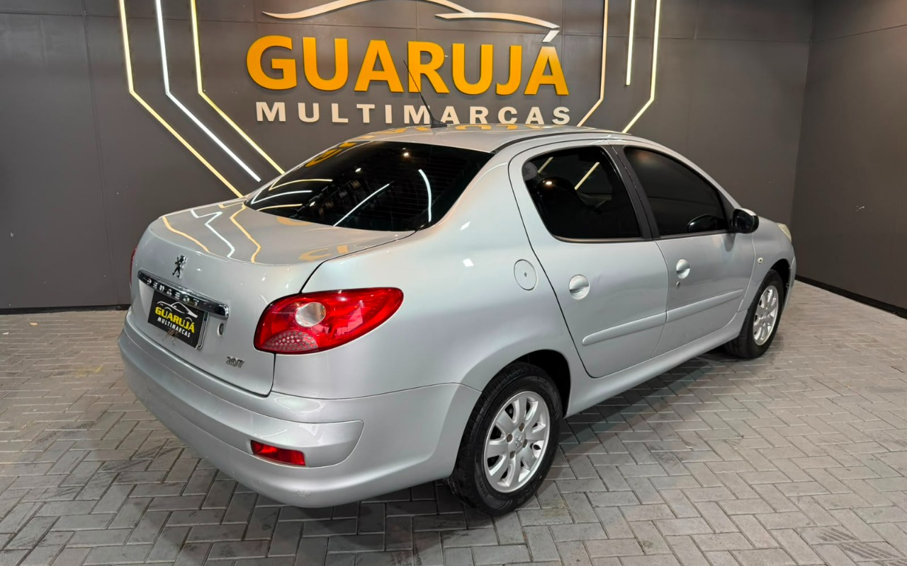 imagem-https://www.socarrao.com.br/sc-vehicle-images-prod/3083055/1786022679525-NC5qcGVn.jpeg