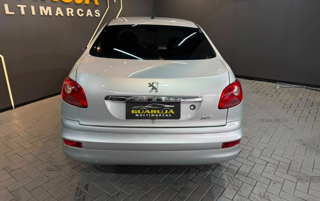 imagem-https://www.socarrao.com.br/sc-vehicle-images-prod/3083055/1786022679608-NS5qcGVn.jpeg