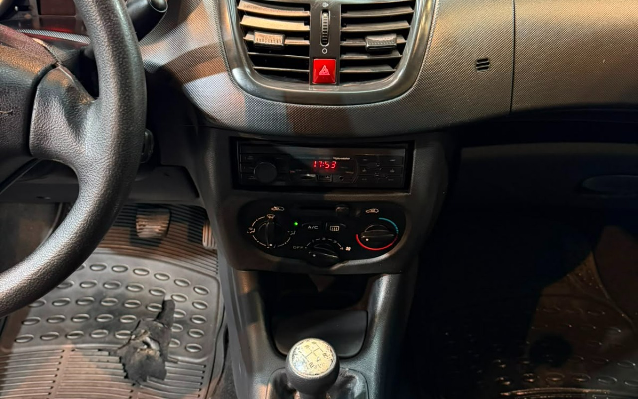 imagem-https://www.socarrao.com.br/sc-vehicle-images-prod/3083055/1786022679850-OC5qcGVn.jpeg