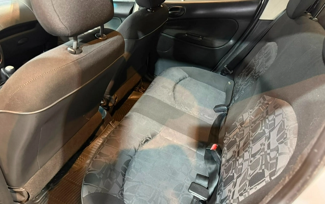 imagem-https://www.socarrao.com.br/sc-vehicle-images-prod/3083055/1786022680193-MTEuanBlZw.jpeg