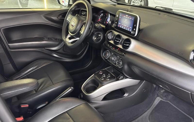 imagem-https://www.socarrao.com.br/sc-vehicle-images-prod/3083105/1786023426996-8346275_19_B_66295ba4f8.jpeg