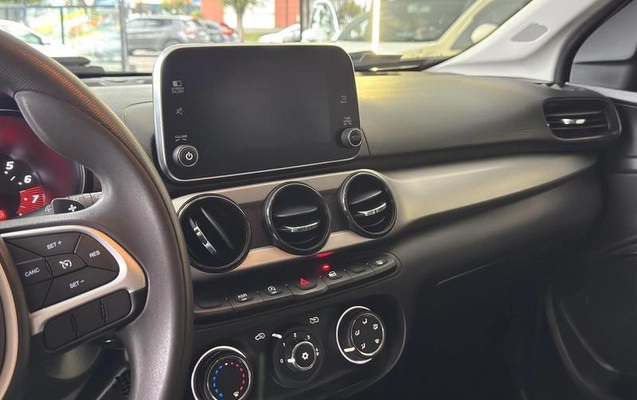 imagem-https://www.socarrao.com.br/sc-vehicle-images-prod/3083105/1786023427006-8346275_7_B_83419ab85e.jpeg