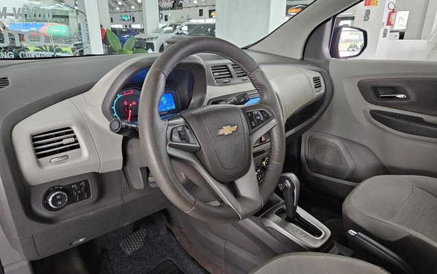 imagem-https://www.socarrao.com.br/sc-vehicle-images-prod/3083524/1786476117299-8354005_20_B_779127efa6.jpeg