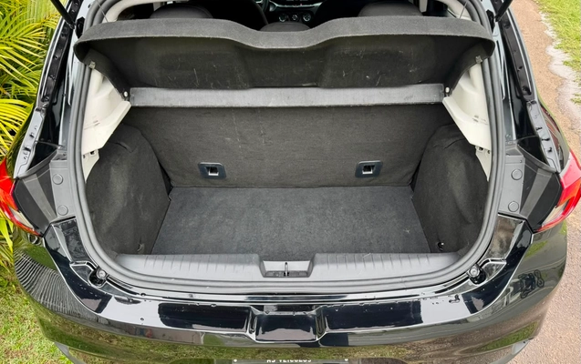 imagem-https://www.socarrao.com.br/sc-vehicle-images-prod/3083552/1786025814633-7bac33ef-cf14-463a-a128-1fa10320c0cb.jpeg