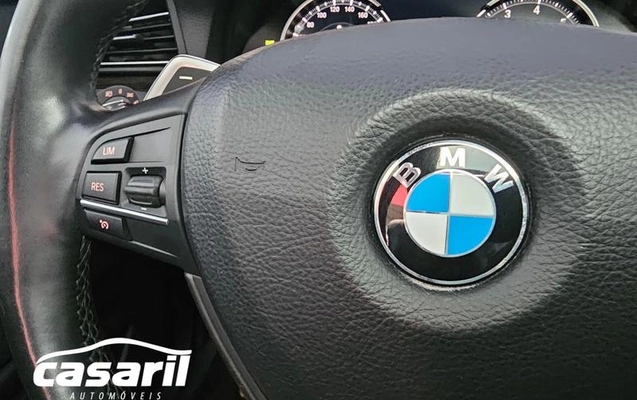 imagem-https://www.socarrao.com.br/sc-vehicle-images-prod/3083554/1787687863580-8353761_3_B_708b09b08f.jpeg