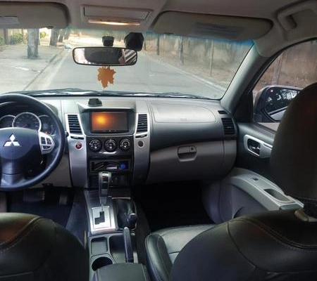 imagem-https://www.socarrao.com.br/sc-vehicle-images-prod/3083622/1787770806331-8354268_0_B_08aa3a5f38.jpeg