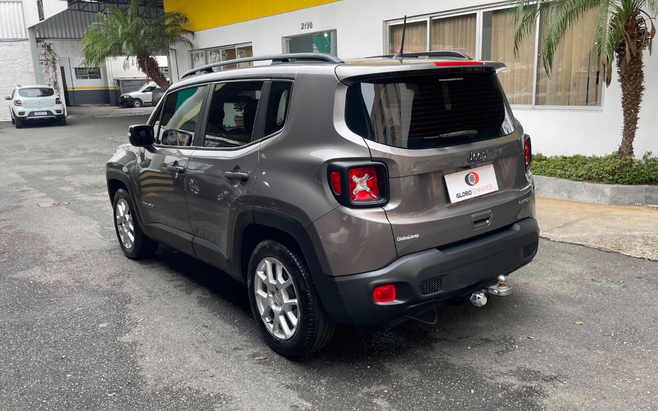 imagem-https://www.socarrao.com.br/sc-vehicle-images-prod/3083625/1786026988223-NDRlZjA1OTctODJkYS00NTQ4LWI0YWYtZWQzNzE4OGZhM2RmLmpwZWc.jpeg