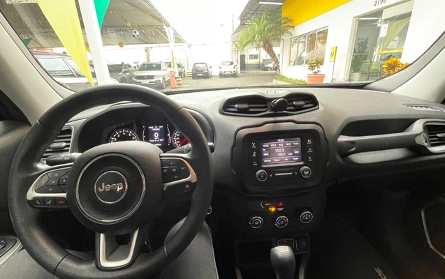 imagem-https://www.socarrao.com.br/sc-vehicle-images-prod/3083625/1786026988697-OGI3MTI3YjItYjY1Yy00NDBiLWExNWYtY2M0ZGJkODdkYzc5LmpwZWc.jpeg