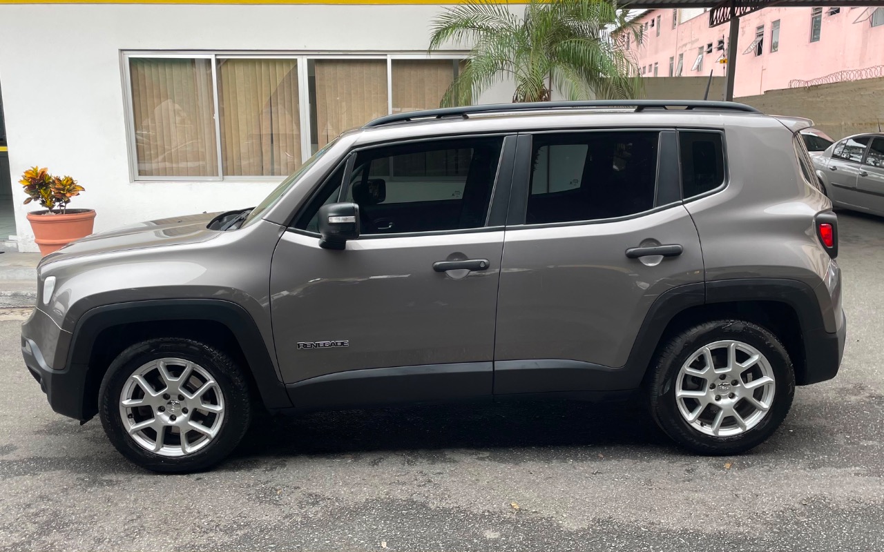 imagem-https://www.socarrao.com.br/sc-vehicle-images-prod/3083625/1786026989462-MThjNzJmNzYtM2JkNC00ZjcyLWIxNDYtNmViNWEzYzVmZTRiLmpwZWc.jpeg