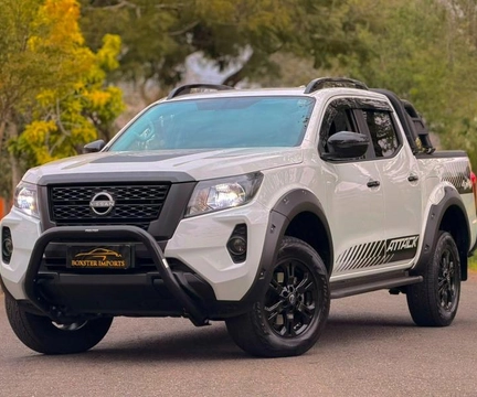 Nissan Frontier 2025 Branco — foto 1 de 3