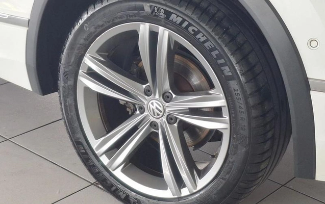 imagem-https://www.socarrao.com.br/sc-vehicle-images-prod/3083665/1789046274918-8354252_2_B_02d3137ef5.jpeg