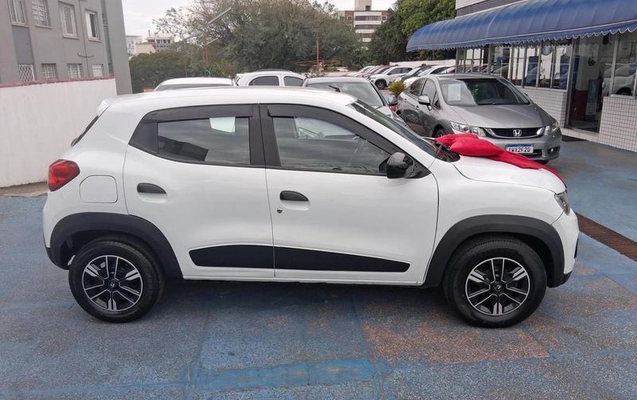 imagem-https://www.socarrao.com.br/sc-vehicle-images-prod/3083756/1789674453317-8351579_3_B_c4da567c12.jpeg