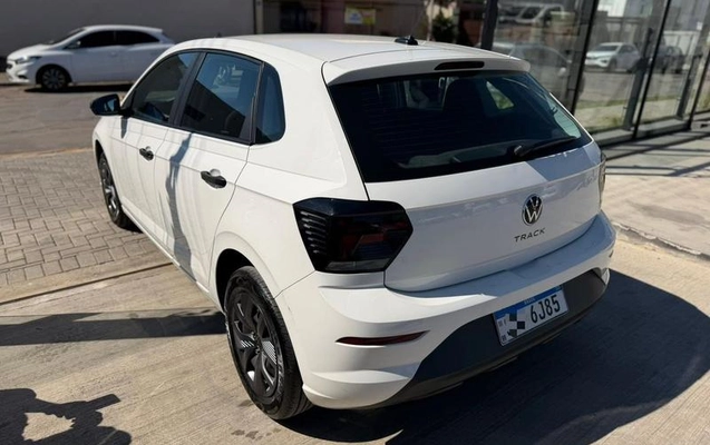 imagem-https://www.socarrao.com.br/sc-vehicle-images-prod/3083795/1786027808078-8334508_3_B_7d2d14bb07.jpeg