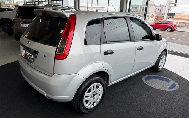 imagem-https://www.socarrao.com.br/sc-vehicle-images-prod/3083817/1786473399895-8302950_1_B_c419511bfd.jpeg