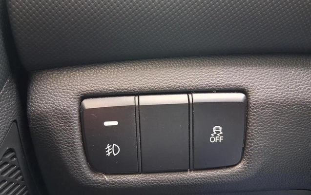imagem-https://www.socarrao.com.br/sc-vehicle-images-prod/3083828/1789581139272-8352615_17_B_e258be1c11.jpeg