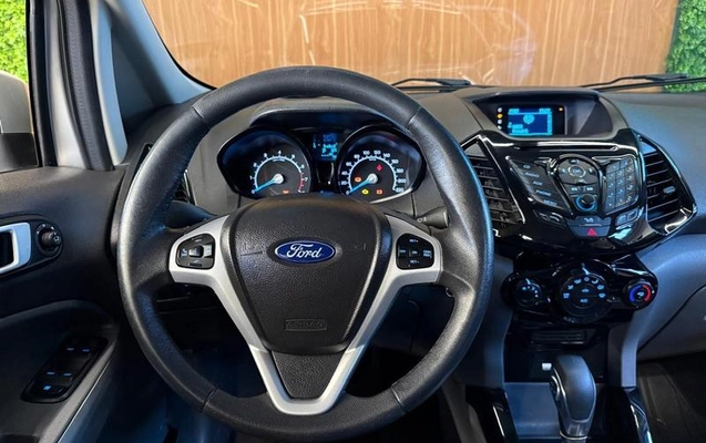 imagem-https://www.socarrao.com.br/sc-vehicle-images-prod/3084393/1789651642258-8350549_0_B_3e010bb72c.jpeg