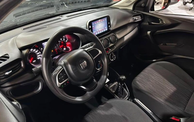 imagem-https://www.socarrao.com.br/sc-vehicle-images-prod/3084394/1786047859712-8354606_6_B_881743e3d6.jpeg