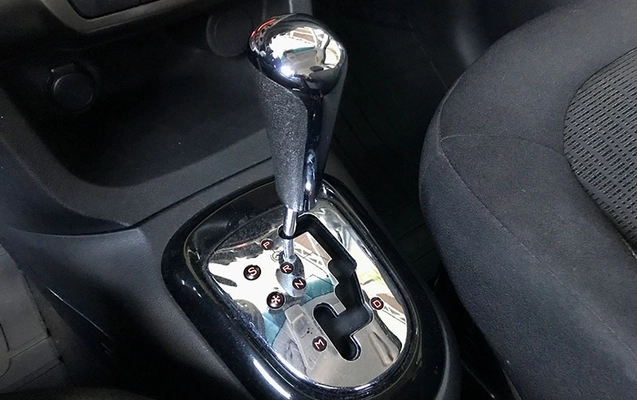 imagem-https://www.socarrao.com.br/sc-vehicle-images-prod/3085670/1786033537032-as50hqKJy1zhpooxA6RHpbrsvyKPgWBp.jpg