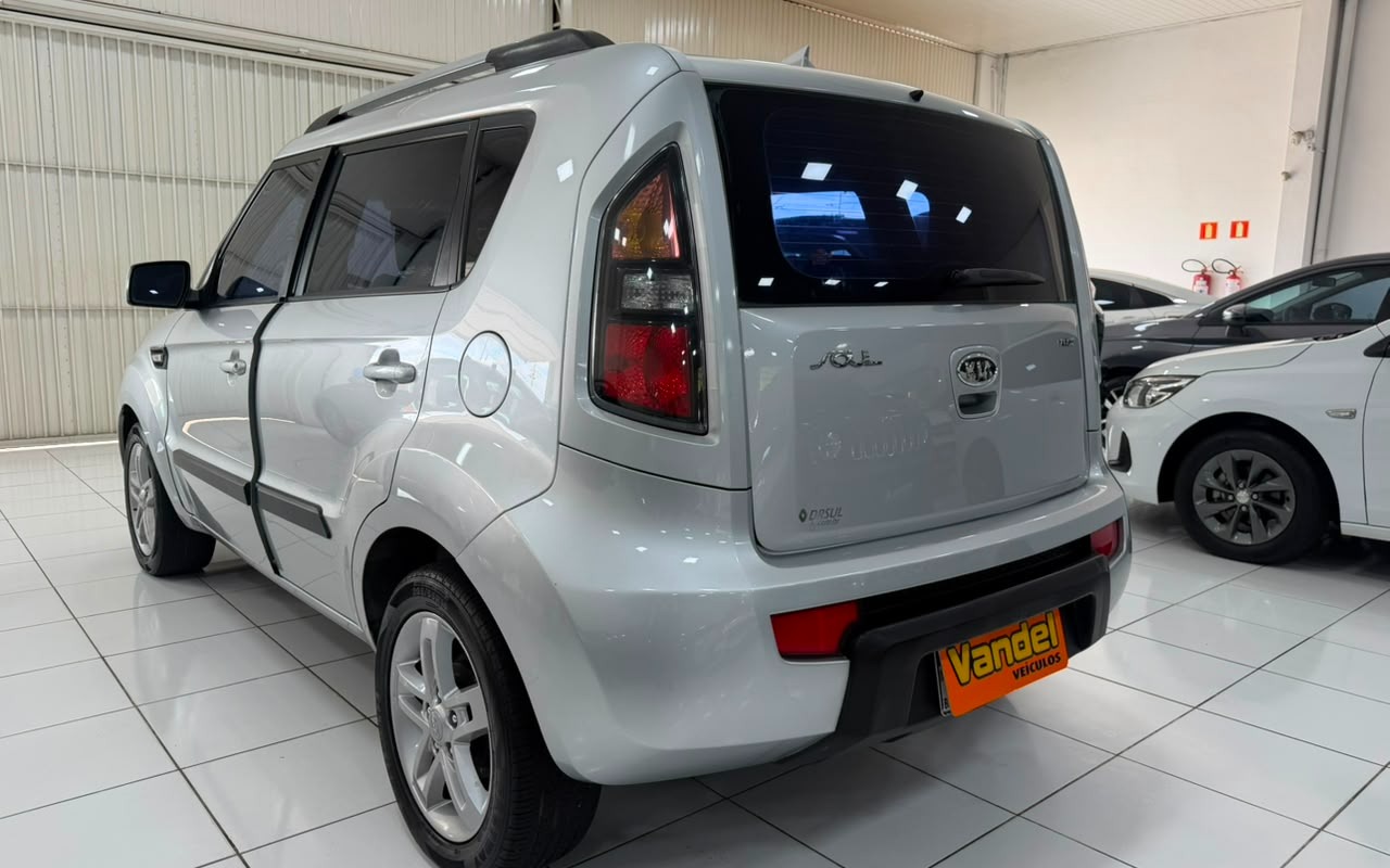 imagem-https://www.socarrao.com.br/sc-vehicle-images-prod/3085765/1786033944764-V2hhdHNBcHAgSW1hZ2UgMjAyNi0wOC0wNiBhdCAxMi4zNS4yMSAoMikuanBlZw.jpeg
