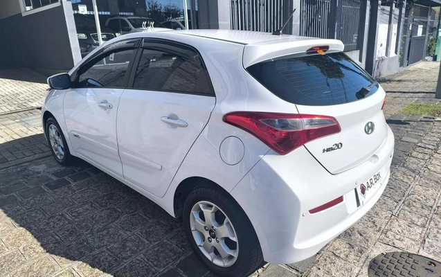 imagem-https://www.socarrao.com.br/sc-vehicle-images-prod/3085906/1789066747127-7160599_2_B_976a19155a.jpeg