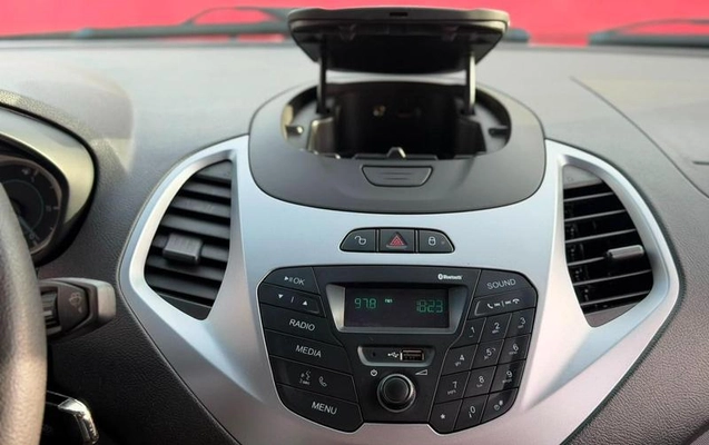imagem-https://www.socarrao.com.br/sc-vehicle-images-prod/3086110/1790109136683-8355014_4_B_562fd30d27.jpeg