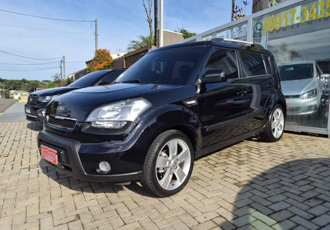 Kia SOUL 2011 Preto — foto 1 de 3