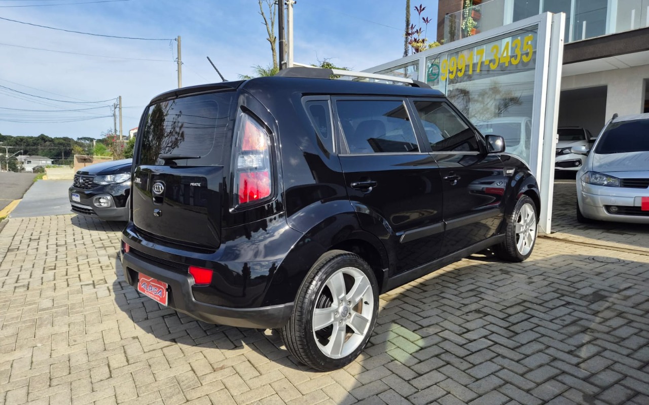 imagem-https://www.socarrao.com.br/sc-vehicle-images-prod/3086194/1786035437112-V2hhdHNBcHAgSW1hZ2UgMjAyNi0wOC0wNiBhdCAxMS41MC4yNyAoNSkuanBlZw.jpeg