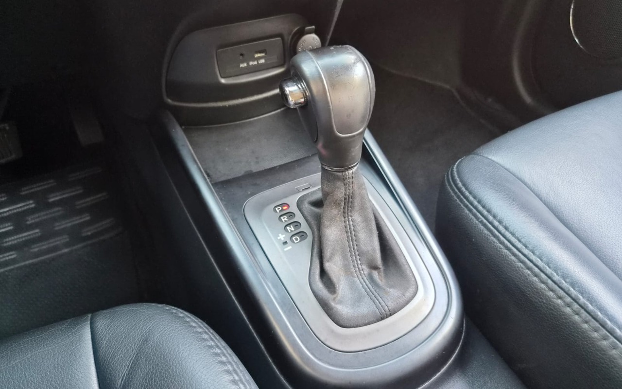 imagem-https://www.socarrao.com.br/sc-vehicle-images-prod/3086194/1786035437835-V2hhdHNBcHAgSW1hZ2UgMjAyNi0wOC0wNiBhdCAxMS41MC4yNiAoMSkuanBlZw.jpeg