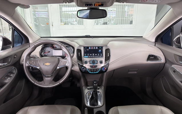 imagem-https://www.socarrao.com.br/sc-vehicle-images-prod/3086337/1786035880367-003_168708fdf6cf674c0e43679e3a52b662.jpeg