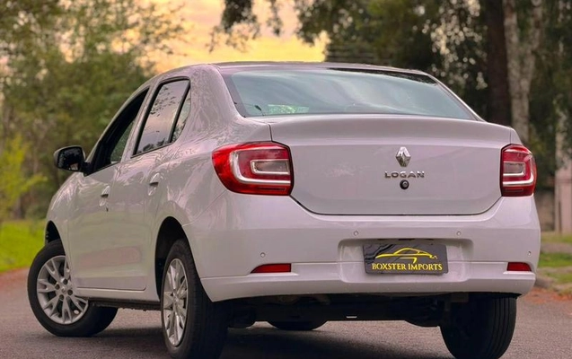 imagem-https://www.socarrao.com.br/sc-vehicle-images-prod/3086364/1786804182337-8327258_4_B_f79952f6e6.jpeg