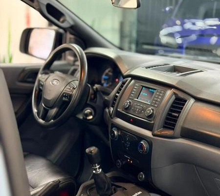 imagem-https://www.socarrao.com.br/sc-vehicle-images-prod/3086429/1786036266997-8323916_10_B_05d085cc32.jpeg